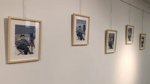 La exposición del cartel de la Semana de Cine de Lugo se encuentra en la entrada de la Biblioteca Provincial