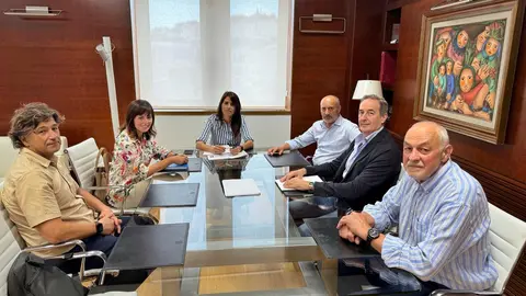 FOTO Xuntanza PP Sarria e PP Becerreá Conselleira