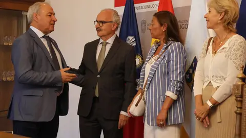 010925 Sinatura convenio Avogados Lugo