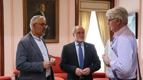 foto_arquivo_alcalde-tome-_protectora_2