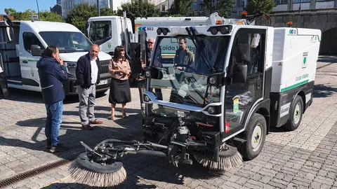 Presentación de la nueva flota de vehículos de limpieza de Vilalba