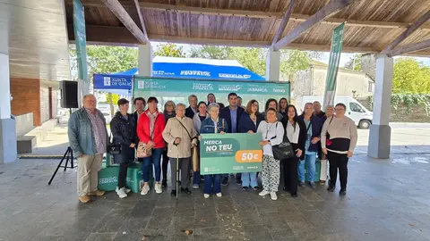 20250922DXCCMercaComercioRabade01