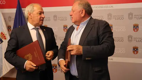 260925 Convenio con Navia de Suarna