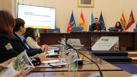 271025 Inauguración curso sobre xestión da axuda humanitaria-Fondo Galego