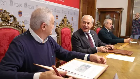 181125 Firma estrada de Chantada