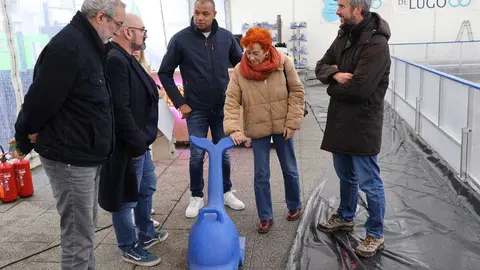 Arroxo visitó la pista de hielo que se desplegará en A Milagrosa en Navidad