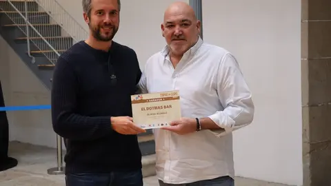 Rubén Arroxo entregó el primer premio a El Boni