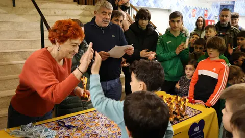 Maite Ferreiro, durante al entrega de premios del Torneo de Ajedrez de Nadal