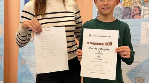 Ganador del concurso de poes&iacute;a de B&oacute;veda