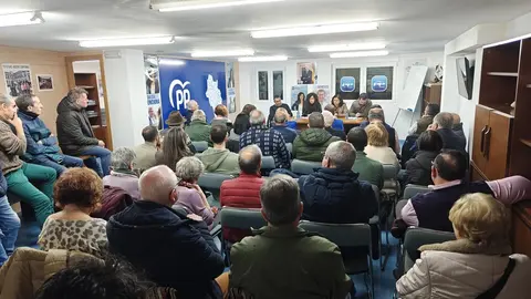 foto reuni&oacute;n Monforte