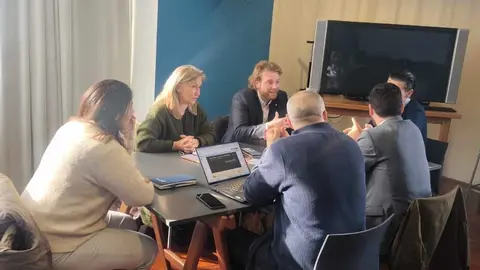 Jorge Bustos, durante una reui&oacute;n