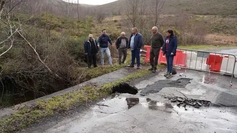 FOTO GPP LU-P-6502 ponte ca&iacute;da Muras (2)