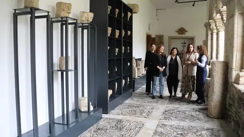 Carmela L&oacute;pez, durante la visita al Museo Provincial