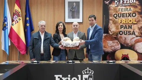 Presentaci&oacute;n de la Feira do Queixo e Pan de Ous&aacute; de Friol