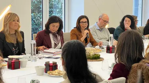 Reuni&oacute;n aut&oacute;nomas Lugo (2)