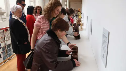 Iria Castro, en la inauguraci&oacute;n de la exposici&oacute;n