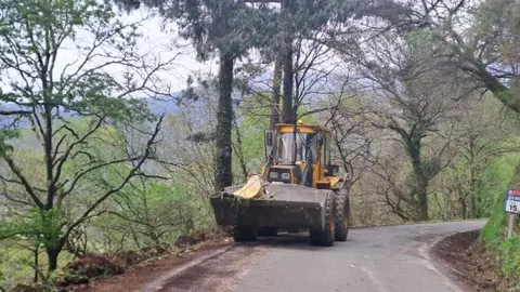 220426 Apertura de cunetas LU-P-4806