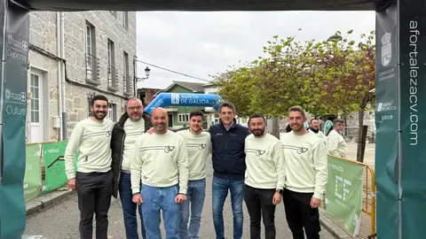 Salida de la ruta cicloturista &ldquo;A Fortaleza&rdquo; en Castroverde, que reuni&oacute; a 350 participantes en una jornada de deporte y turismo activo.