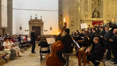 Concierto del Orfe&oacute;n Terra a Nosa en Monforte