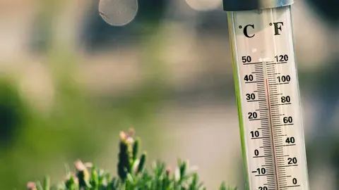 Term&oacute;metro, calor