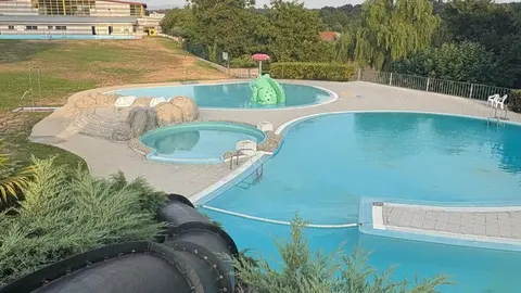 Piscina de Antas de Ulla.